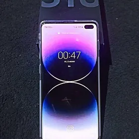 S10+