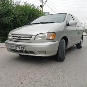 Toyota Sienna 2003