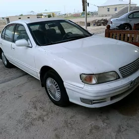 Nissan Cefiro 1995