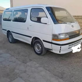 Toyota Hiace 1990