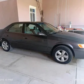 Toyota Camry 1999