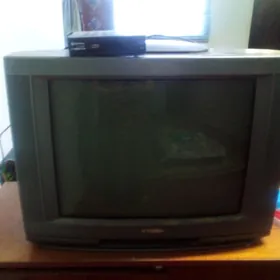 telewizor  tunel 2 bilelikde