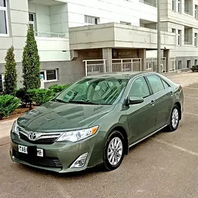 Toyota Camry 2013