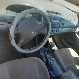 Toyota Camry 2003