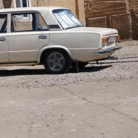 Lada 2104 1986