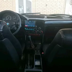 BMW 525 1992