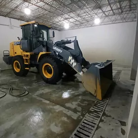 XCMG LW300F 2020