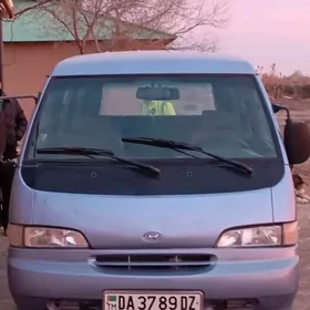 Toyota Hiace 1996