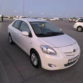 Toyota Yaris 2008