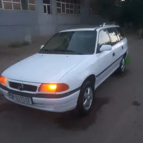 Opel Astra 1993