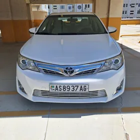 Toyota Camry 2013