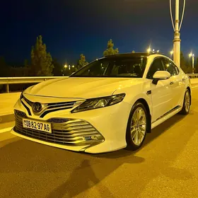 Toyota Camry 2018