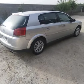 Opel Signum 2003