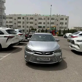 Toyota Camry 2016