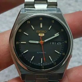 Sagat Часы Seiko.