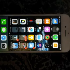 iPhone 8