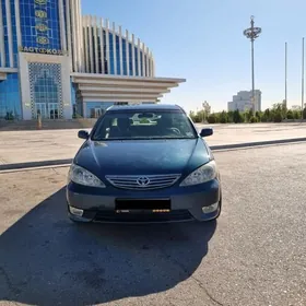 Toyota Camry 2003