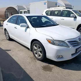Toyota Camry 2010