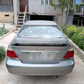 Toyota Camry 2005