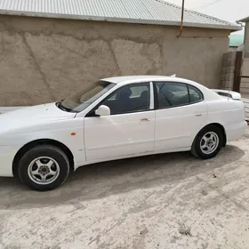 Daewoo Leganza 1999