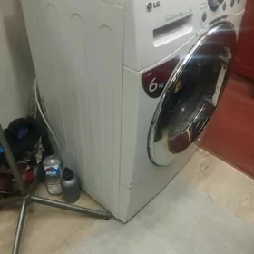 LG