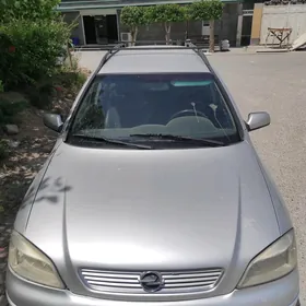 Opel Astra 2003
