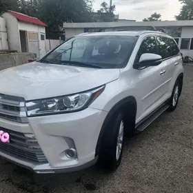 Toyota Highlander 2019