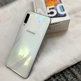Samsung A50