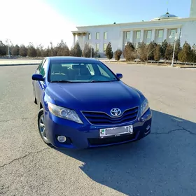 Toyota Camry 2010