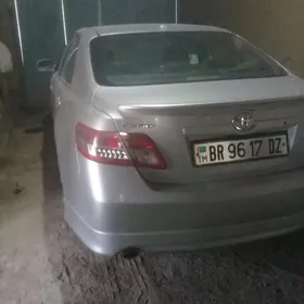 Toyota Camry 2011