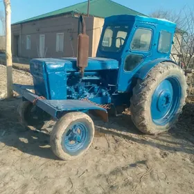 MTZ T-28 1993
