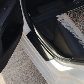 Toyota Camry 2016
