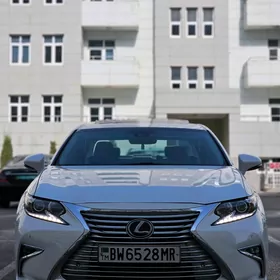 Lexus ES 350 2018