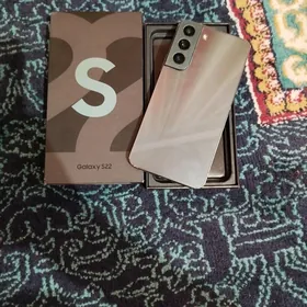 Samsung S22