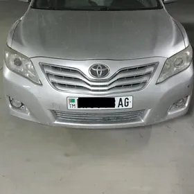 Toyota Camry 2010