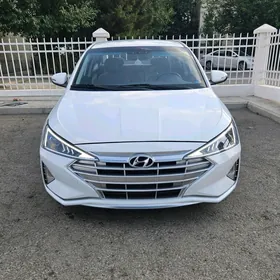 Hyundai Elantra 2019