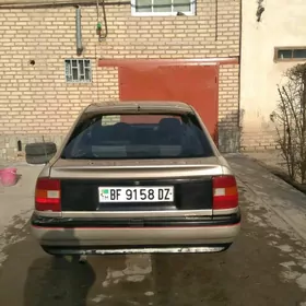 Opel Vectra 1990