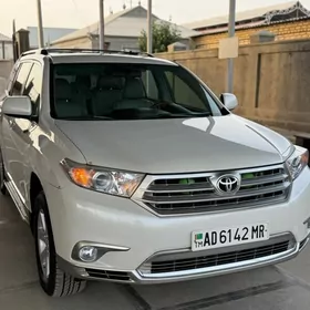 Toyota Highlander 2011