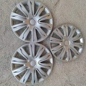 Nissan versa 15-lik kalpak