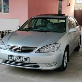 Toyota Camry 2003