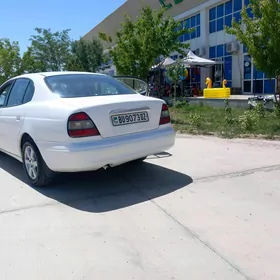 Daewoo Leganza 1999