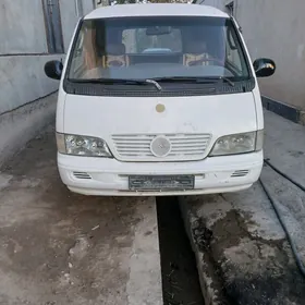 Mercedes-Benz Sprinter 3500 2003