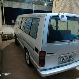 Toyota Hiace 1998