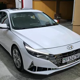 Hyundai Elantra 2020