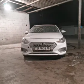 Hyundai Accent 2021