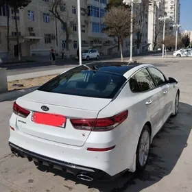 Kia Optima 2019