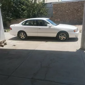 Toyota Avalon 1999