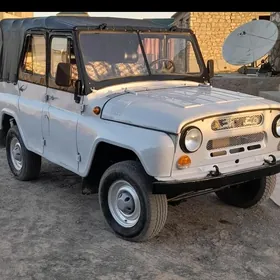 UAZ 469 1985