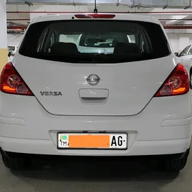 Nissan Versa 2009