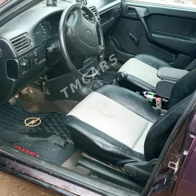 Opel Vectra 1992